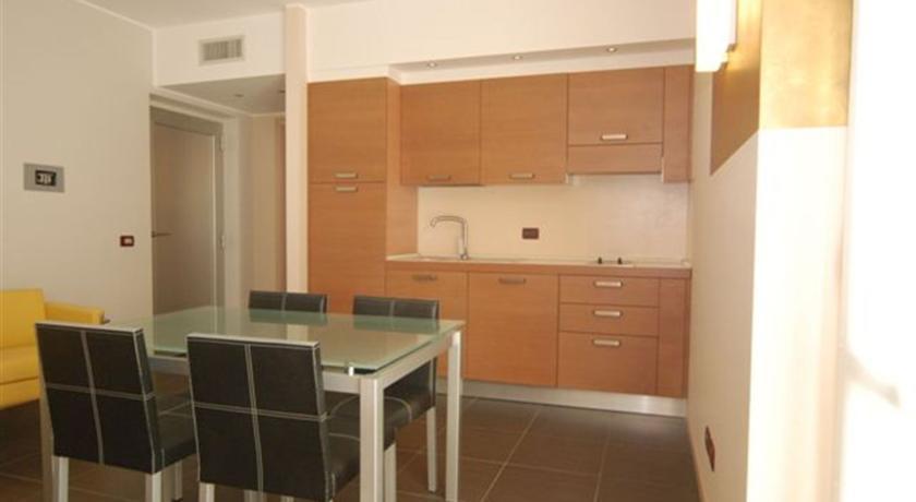 Residence & Suites Solaf Bonate di Sopra Exterior foto